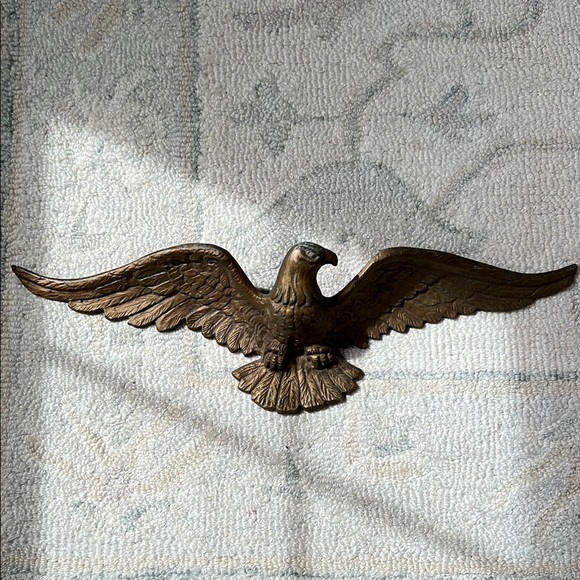 Vintage Eagle Wall Hanging - Picture 2 of 7